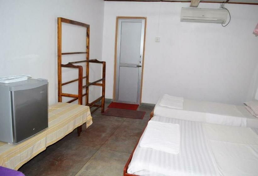 标准间, Mangala Lodge