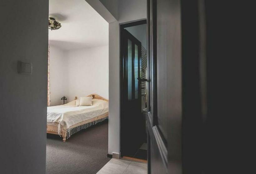 Номер Стандарт, White Dove Pension