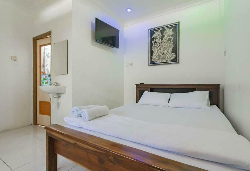 Номер Стандарт, Erika Homestay Mitra Reddoorz