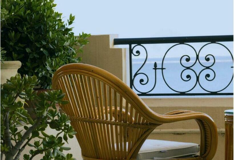 سوییت سوپریور, Barcelo Concorde Les Berges Du Lac