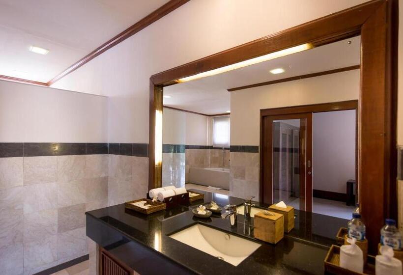 Трехместный Номер Стандарт с Видом, The Payogan Villa Resort And Spa