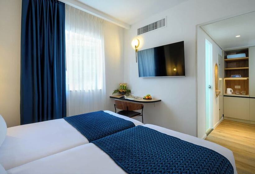 غرفة كومفورت, Prima Palace