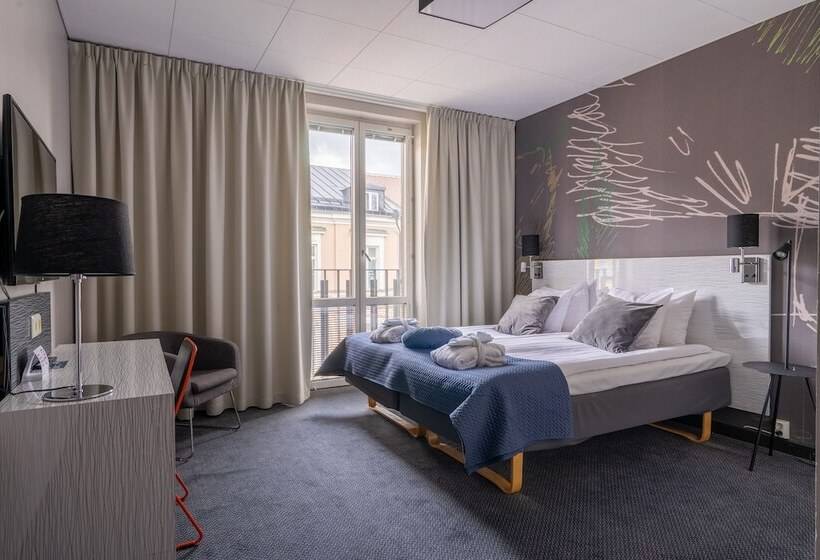 اتاق سوپریور, Quality Hotel Park Södertälje City
