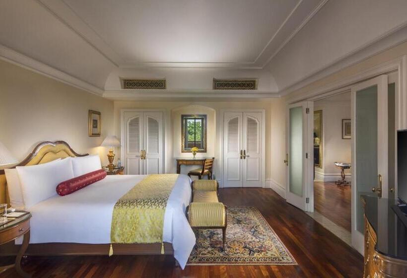 Номер Премиум, The Leela Palace Bengaluru
