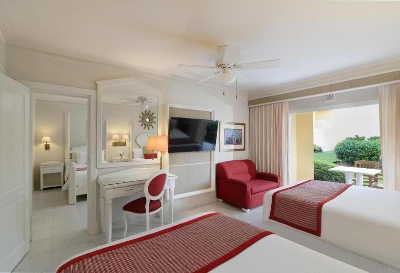 اتاق لوکس با چشم‌انداز, Wyndham Alltra Punta Cana All Inclusive Resort