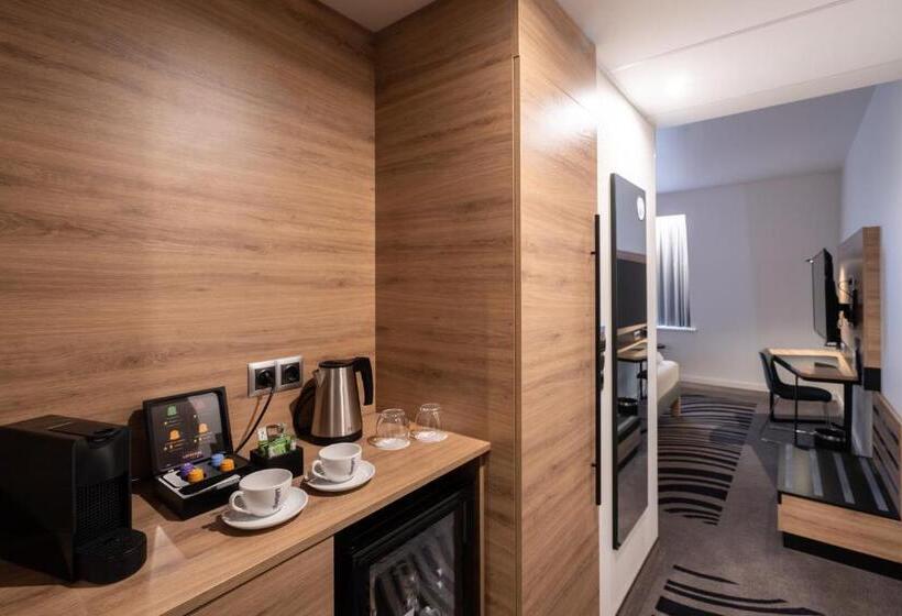 غرفة إدارية سرير كينج, Novotel Vilnius Centre