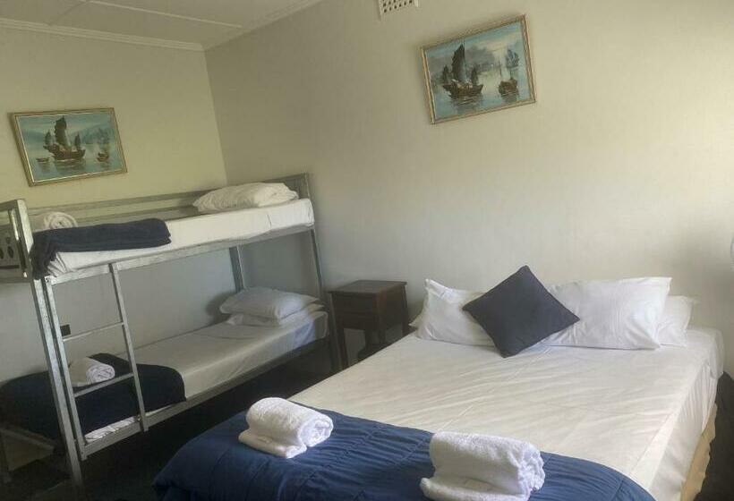 스탠다드 룸, Tin Can Bay Budget Accommodation