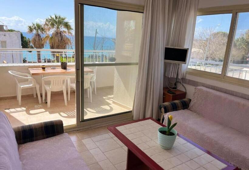 آپارتمان 1 خوابه با چشم‌انداز دریا, Holiday Apart 50 Meters To Beach, Sea View Apartments