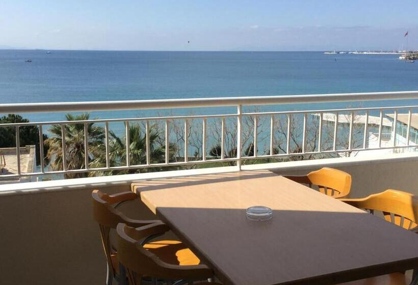 آپارتمان 1 خوابه با چشم‌انداز دریا, Holiday Apart 50 Meters To Beach, Sea View Apartments