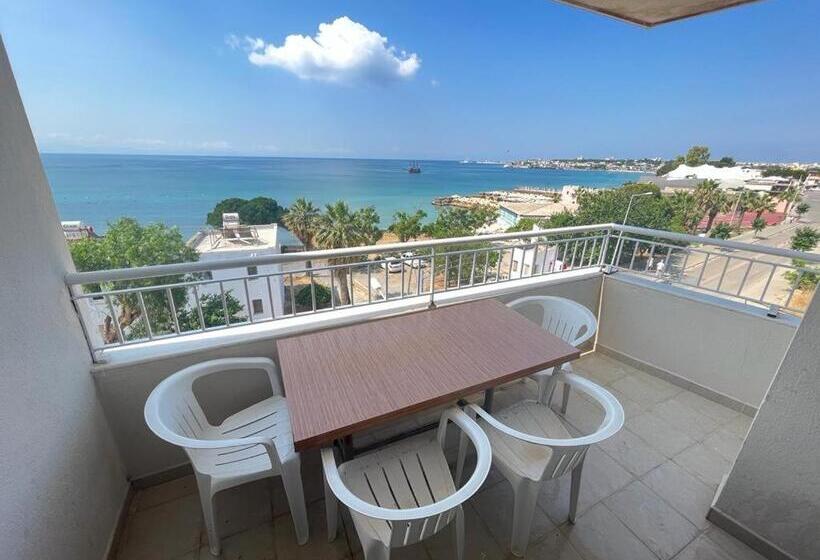 آپارتمان 1 خوابه با چشم‌انداز دریا, Holiday Apart 50 Meters To Beach, Sea View Apartments