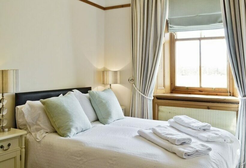 Дом 2 Спальни, Aberdeen Lighthouse Cottages