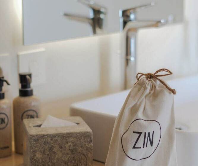 اتاق لوکس با چشم‌انداز دریا, Zin Canggu Resort & Villas