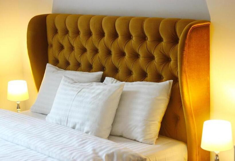 اتاق لوکس با تخت بزرگ, Opera Center Hotel & Apartments