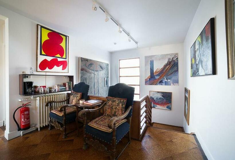 Номер Стандарт Совместная Ванная, Eric The Red Guesthouse