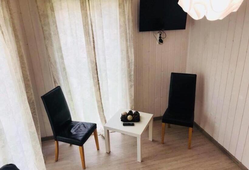 بانگلوی استاندارد, Gerika Guest House