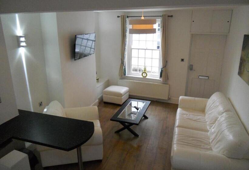 Дом 2 Спальни, Yarm View Guest House And Cottages