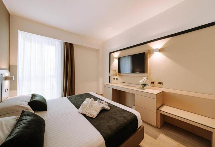 اتاق استاندارد, Grand Hotel La Chiusa Di Chietri