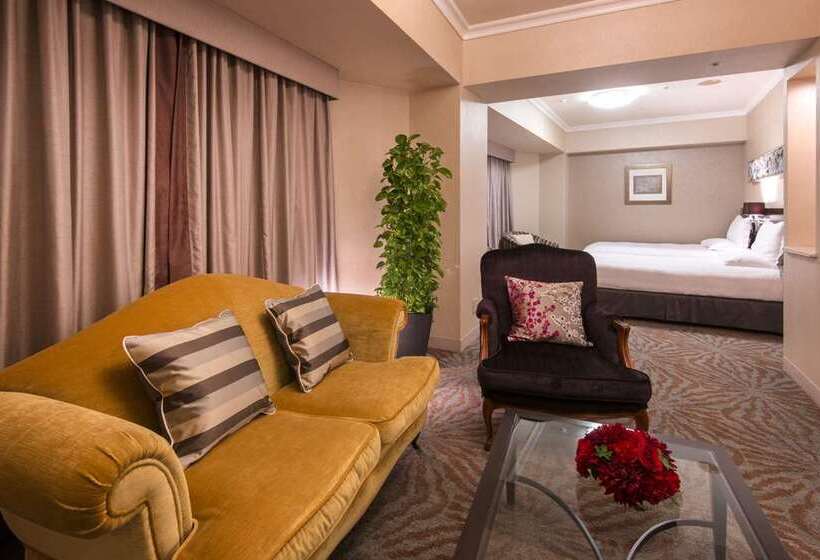Полулюкс, Hilton Tokyo Narita Airport