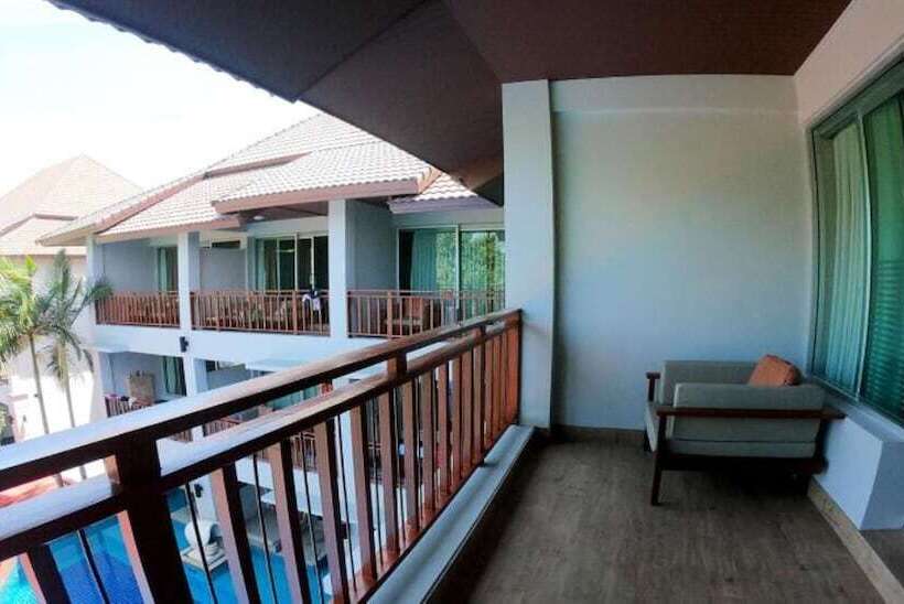 Номер Deluxe с Балконом, Lanta Sand Resort & Spa