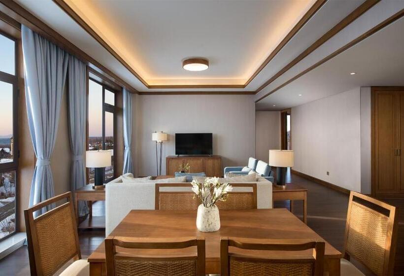 سوییت خانوادگی, Swissôtel Resort Changbaishan
