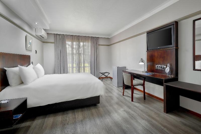 Suite, Americas Best Value Inn & Suites Anaheim