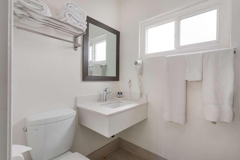 Quarto deluxe, Americas Best Value Inn & Suites Anaheim