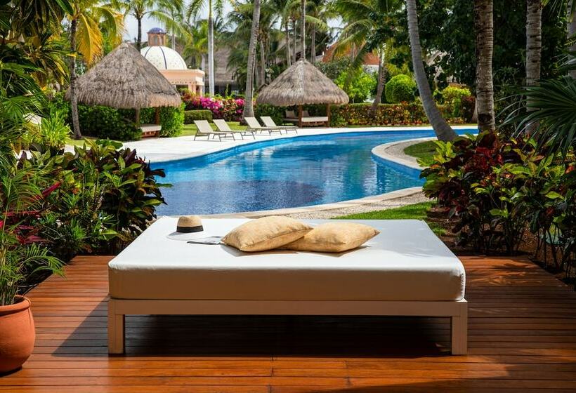 Suite Widok Basen, Excellence Riviera Cancun All Inclusive - Adults Only