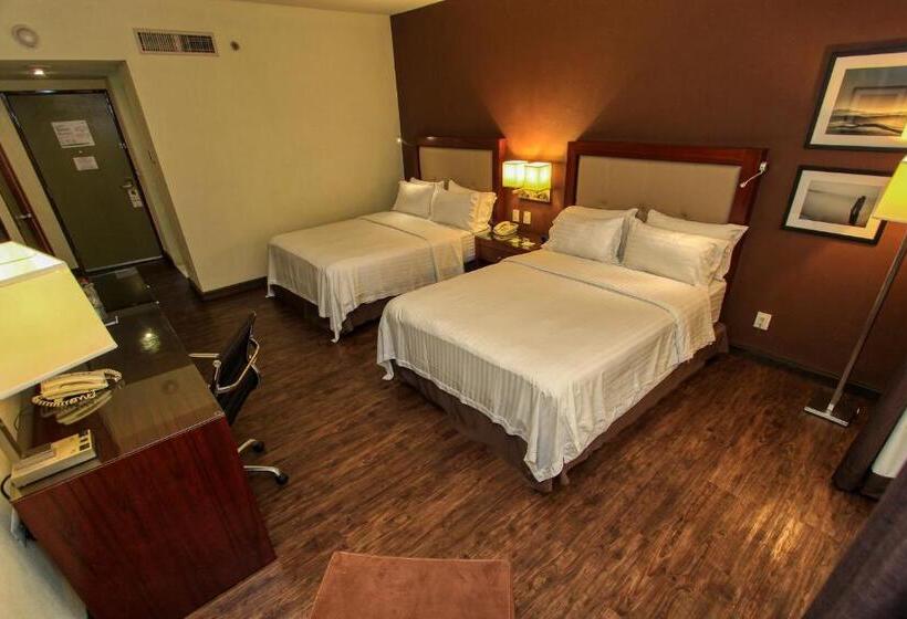 ２ダブルベッドのスタンダードルーム, Holiday Inn Leon, An Ihg