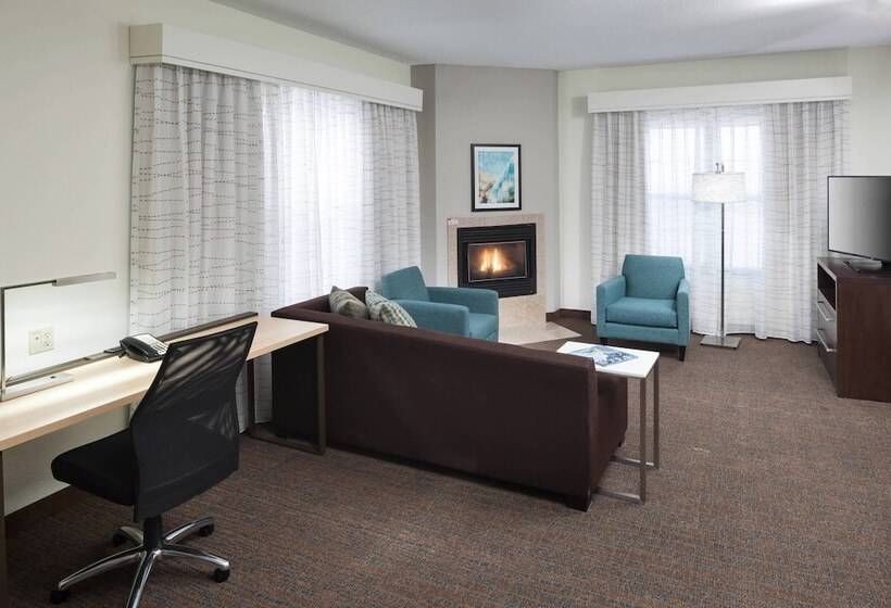Люкс 2 Спальни, Residence Inn Kansas City Country Club Plaza