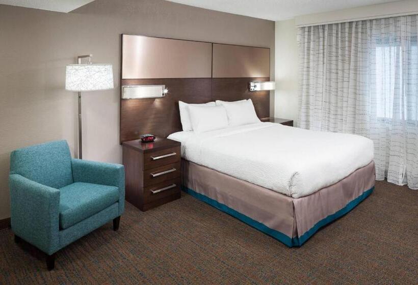 Студия Стандарт, Residence Inn Kansas City Country Club Plaza