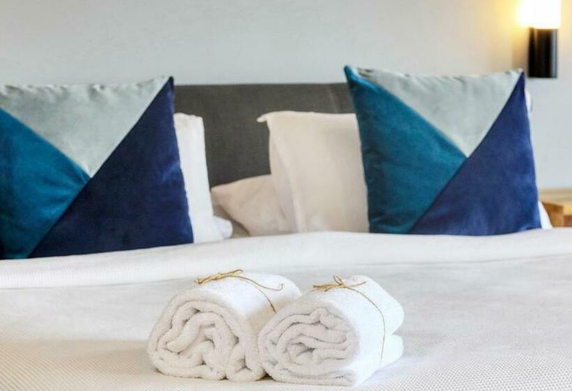Люкс Deluxe Кровать Кинг, Blue Jacket Motel