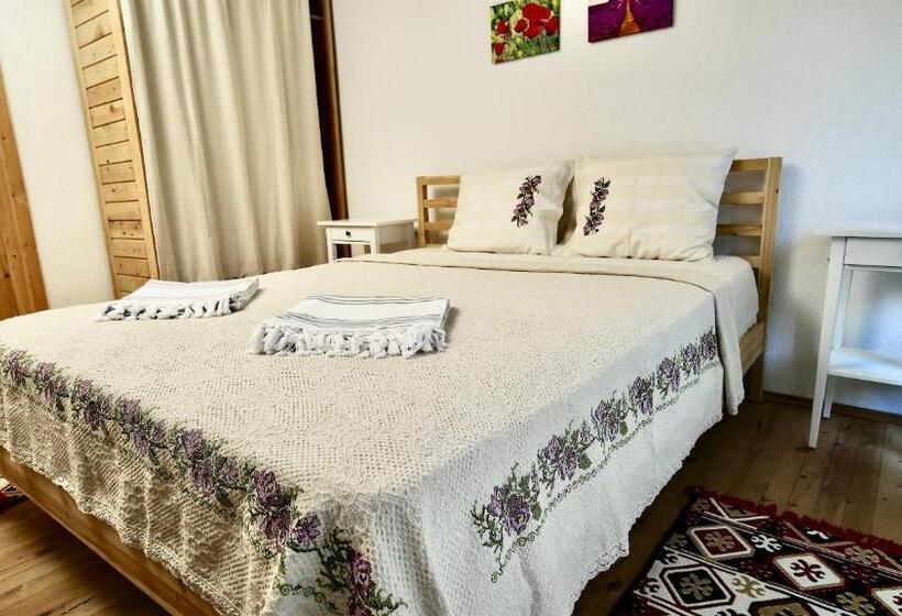 디럭스 룸, Dedehan Retreat Otel