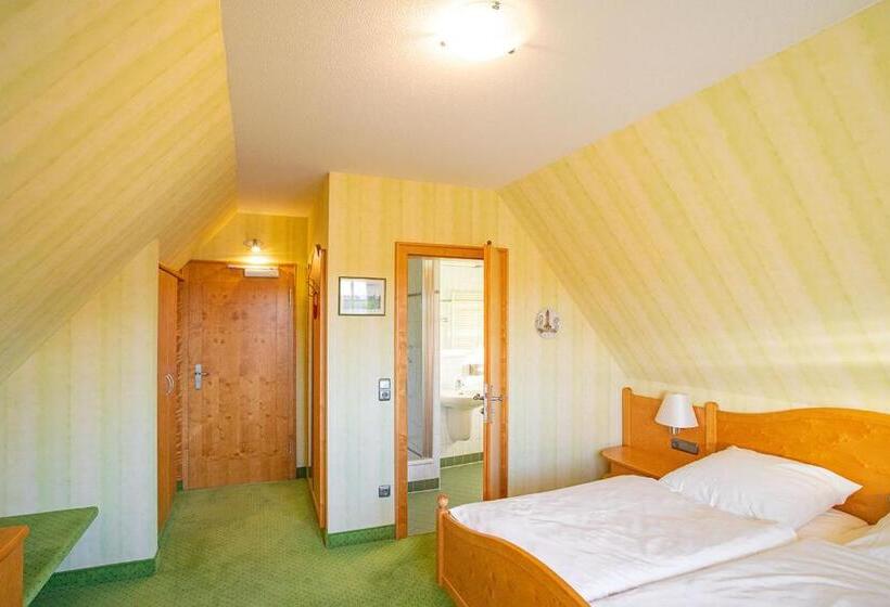 Номер Стандарт, Pension Eschwege