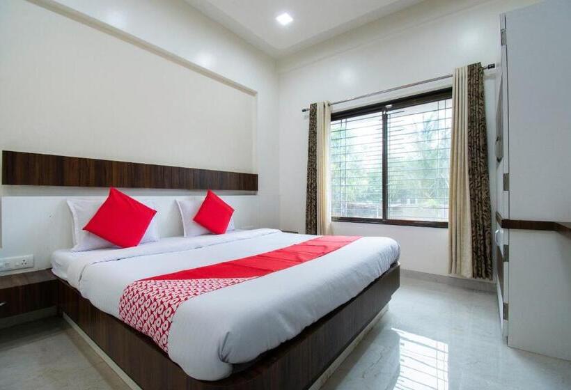 豪华三人间, Oyo 44187  Hari Vitthala Palace