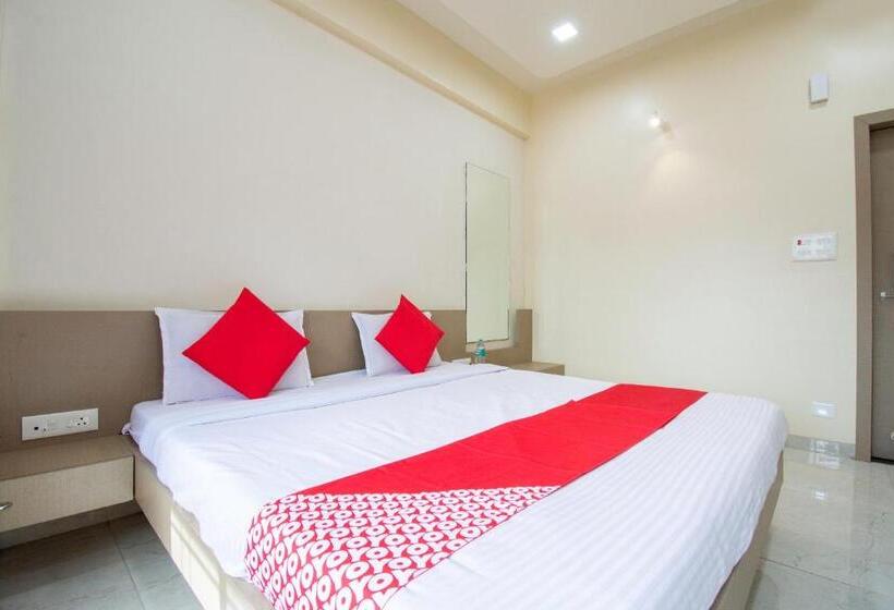豪华三人间, Oyo 44187  Hari Vitthala Palace