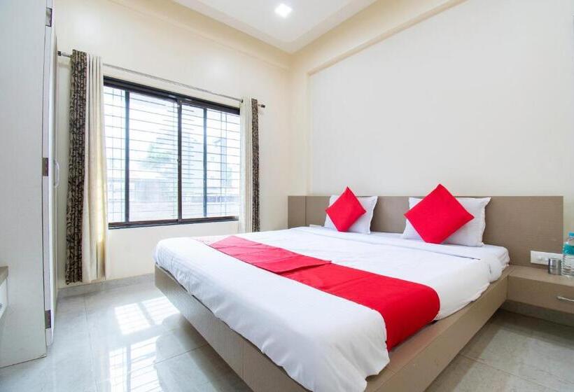 豪华三人间, Oyo 44187  Hari Vitthala Palace
