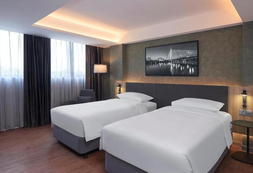 Номер Deluxe, Park Inn By Radisson Putrajaya