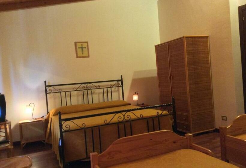 四人标准间, B&b Domus Candida