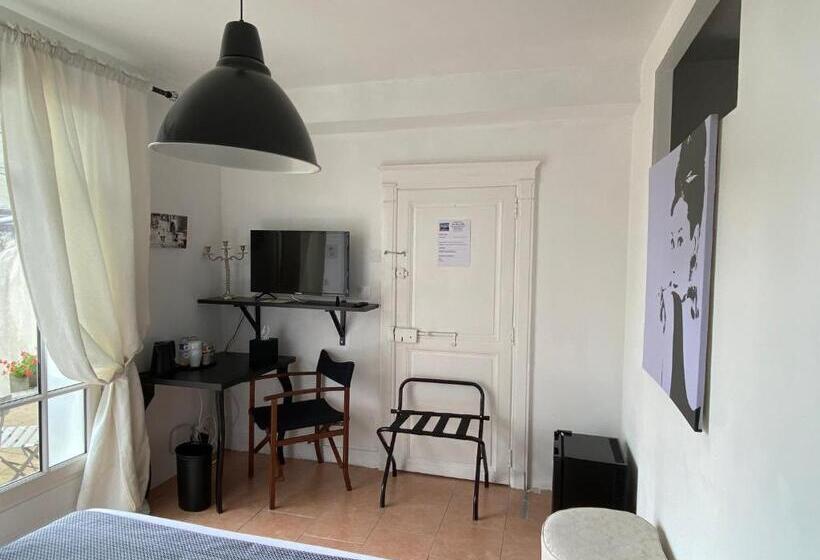 Номер Стандарт с Террасой, Les Rives Du Cher  Chambres D Hotes
