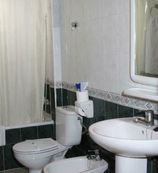 침실 2개 아파트, Apartamentos Avenida