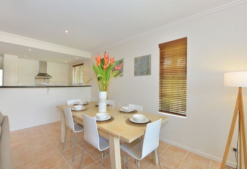 Вилла 2 Спальни, Cayman Villas Port Douglas