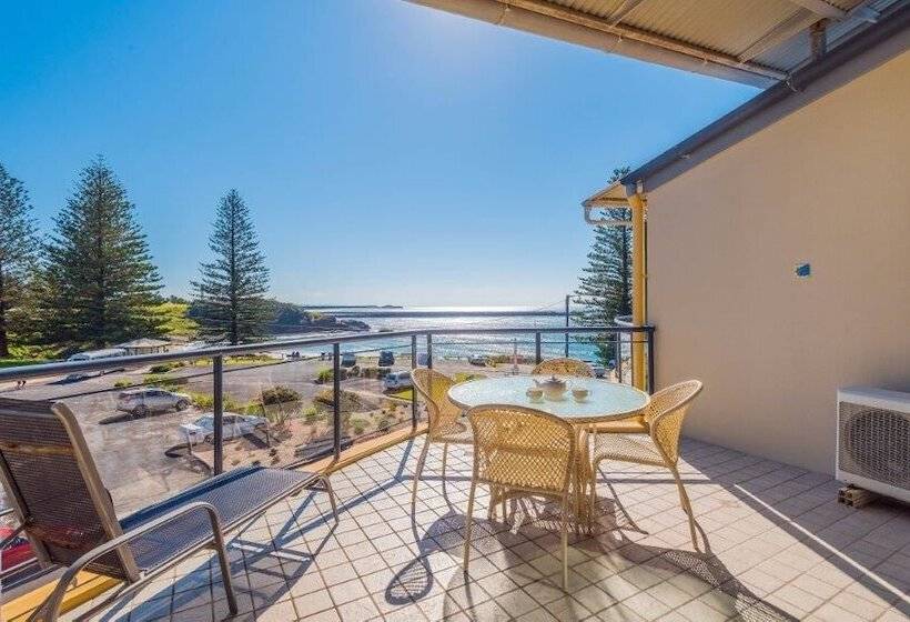 Апартаменты 2 Спальни Вид на Море, The Cove Yamba