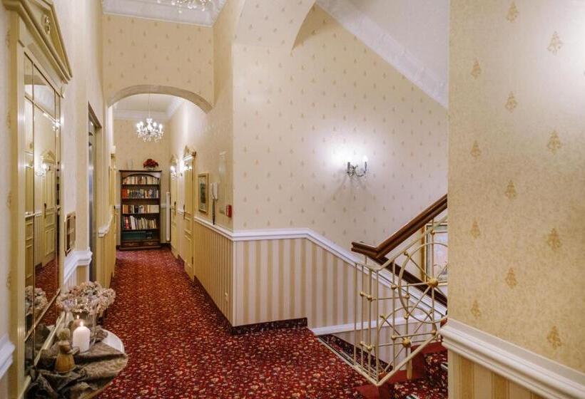 Номер Стандарт Внутренний, Ringhotel Schloss Tangermünde