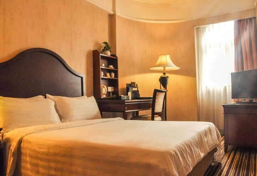 Номер Стандарт, Grand Palace Hotel   Grand Hotel Management Group