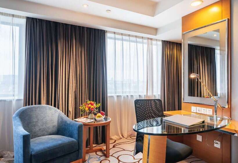 Номер Комфорт, Maritim Hotel Taicang Garden