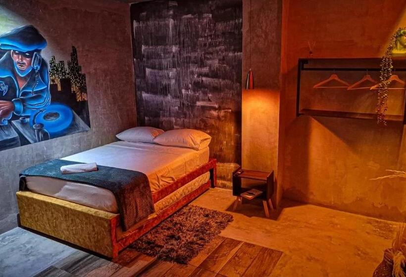 Полулюкс, Urban Hostal San Gil  Piscina Restaurante Bar