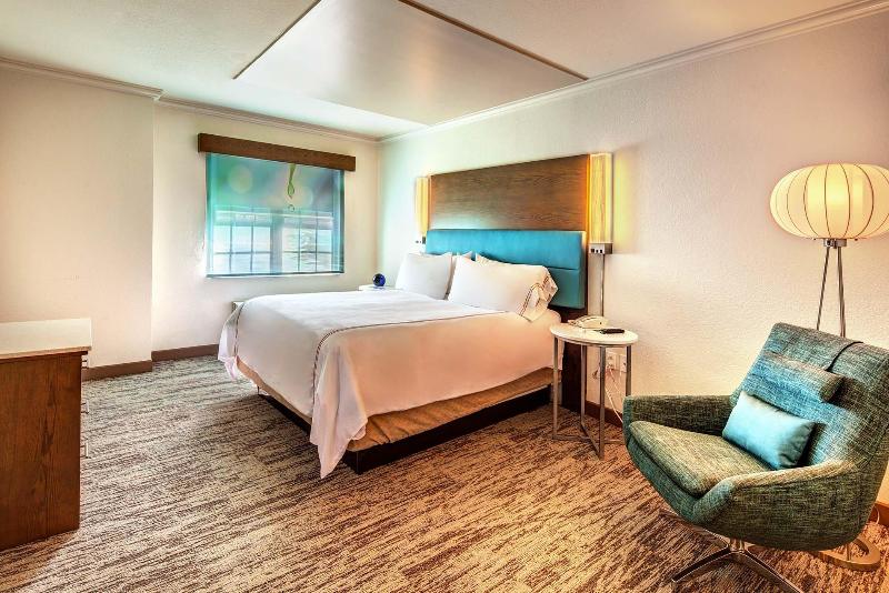 Люкс Кровать Кинг, Even Hotels Sarasota Lakewood Ranch, An Ihg