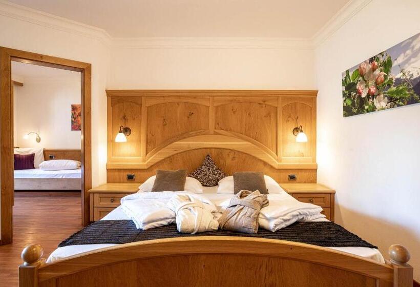 Семейный Номер, Aktiv & Wellnesshotel Zentral