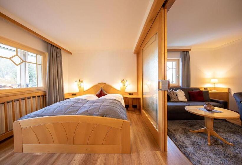 Люкс 2 Спальни, Aktiv & Wellnesshotel Zentral