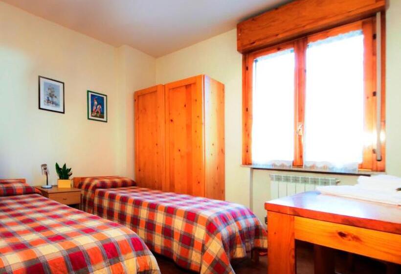آپارتمان 2 خوابه با بالکن, Residence Isola Verde Cisanello